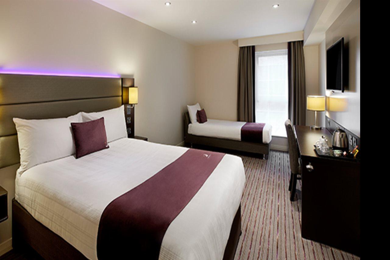 Premier Inn Aviemore Hotel Екстериор снимка