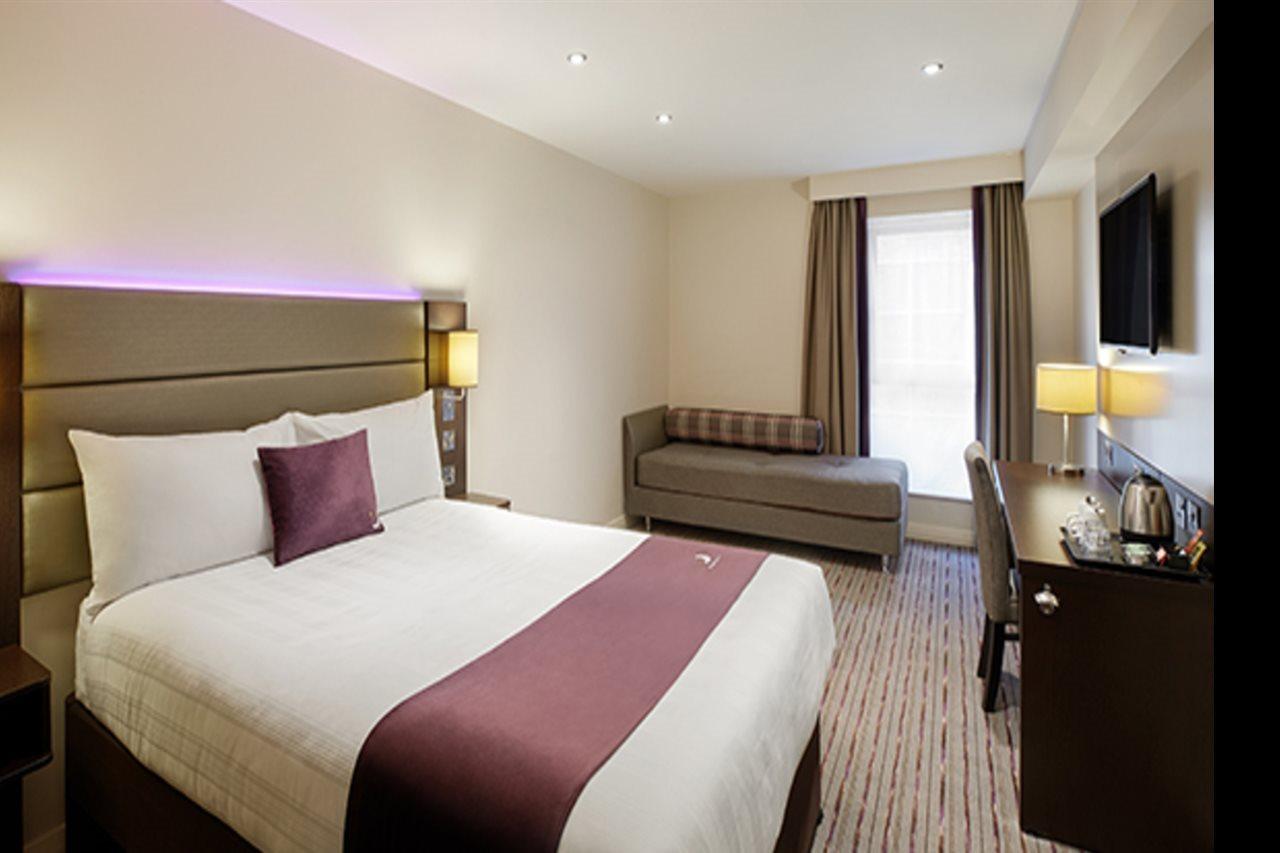 Premier Inn Aviemore Hotel Екстериор снимка